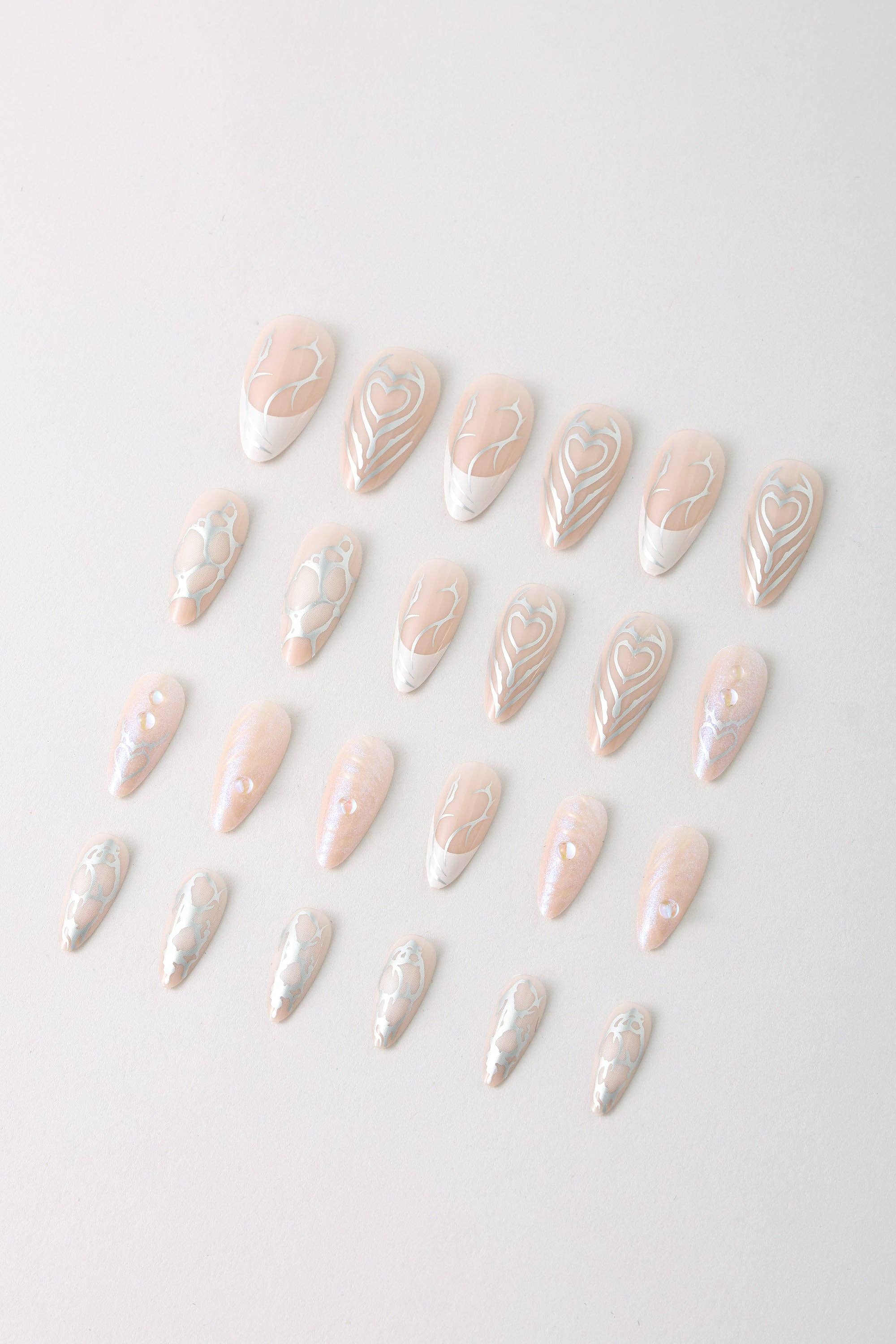 Never Have I Ever - Chrome Hearts - Press-on Nails