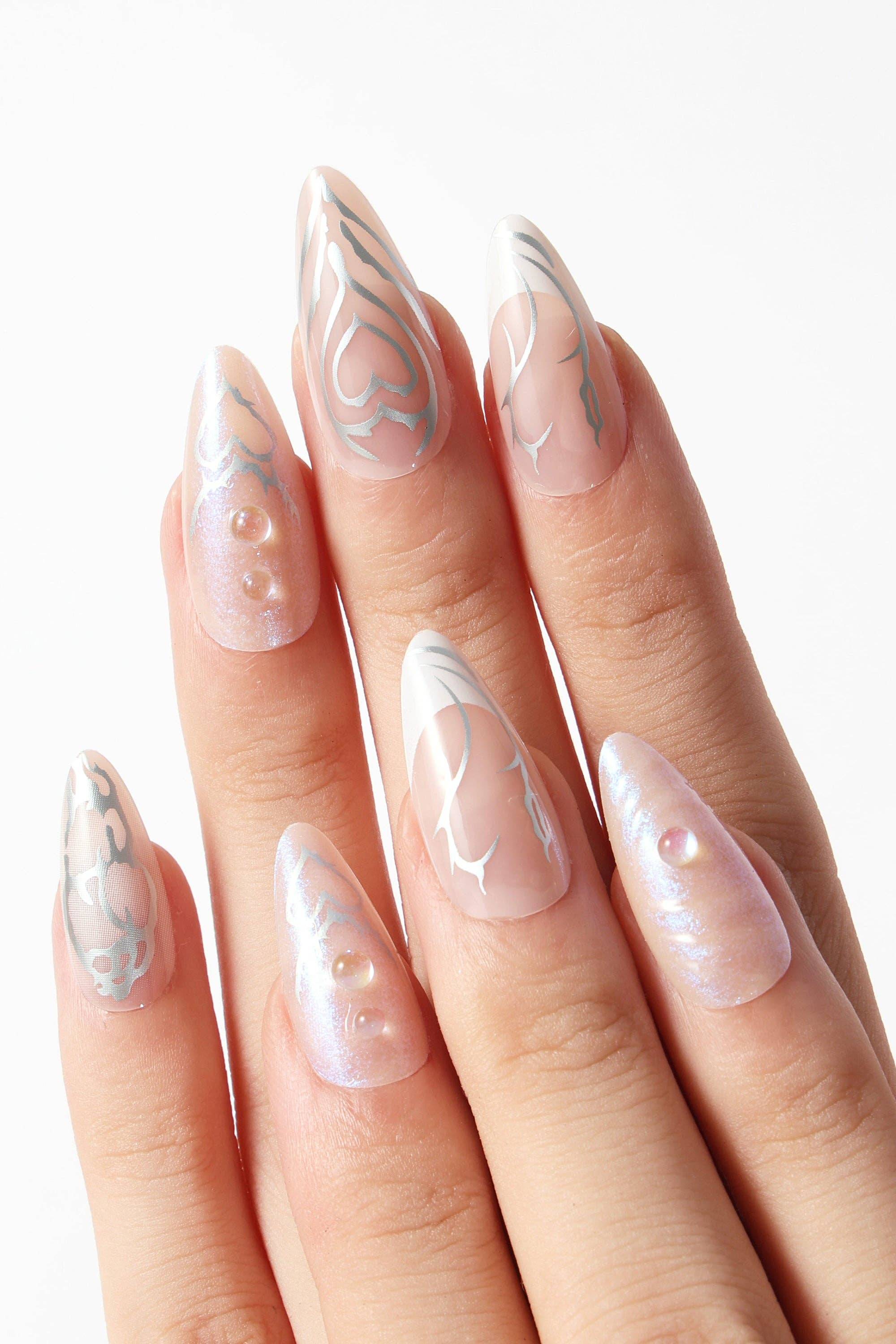 Never Have I Ever - Chrome Hearts - Press-on Nails