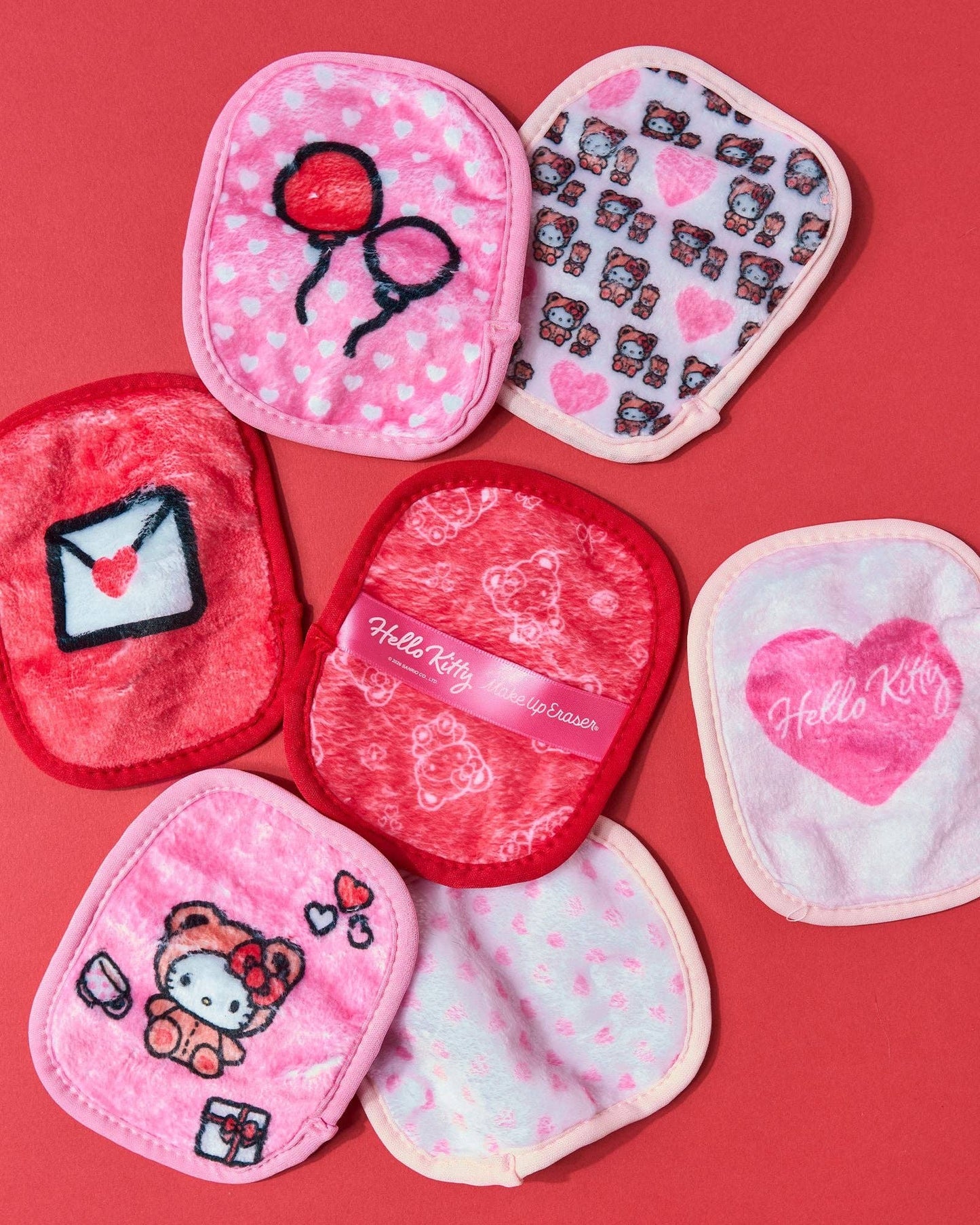 The Original MakeUp Eraser - Hello Kitty Cutie Pie 7-Day Set