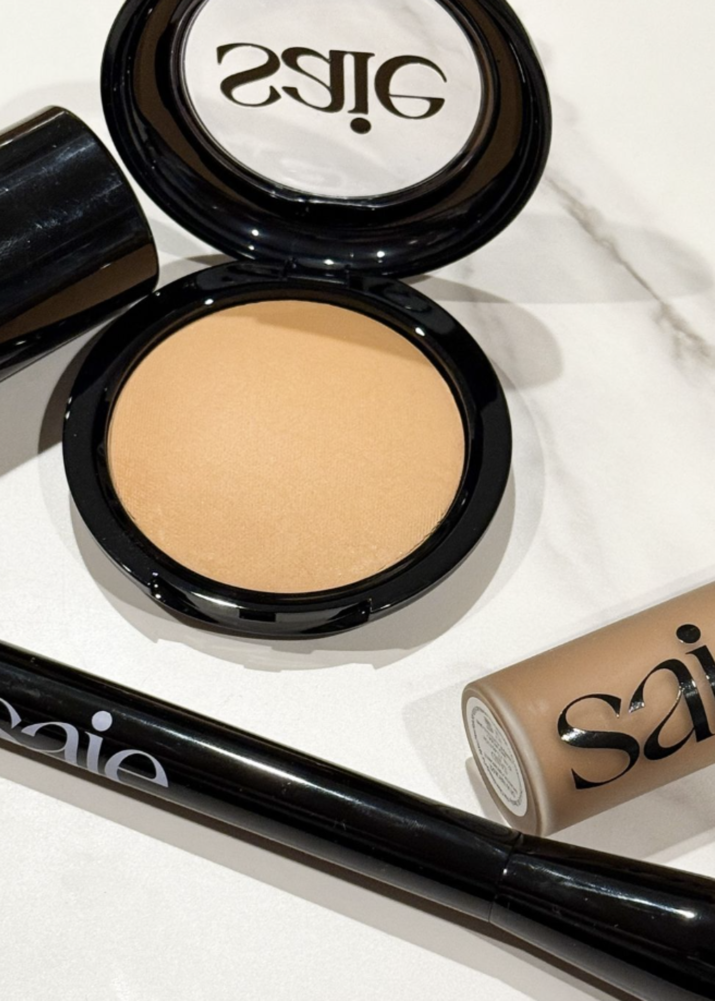 Saie - Slip Tint Undetectable Baked Setting Powder