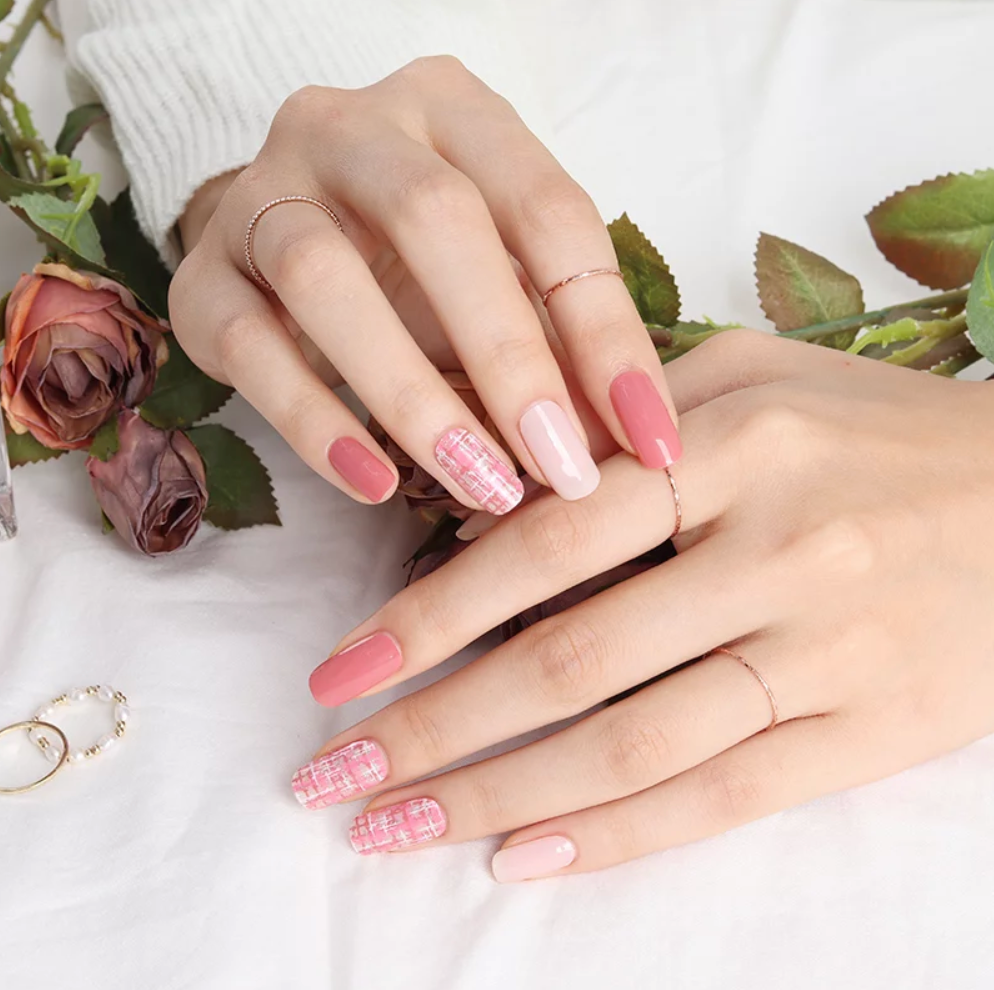 Rose Tweed Gel Nail Wrap